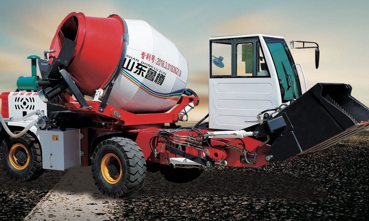 JBC1.6R Self-Loading Concrete Mixer (1.6 m³)